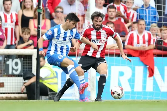 Framed Print : Brighton & Hove Albion 2014-15: Away Game at Brentford (September 13, 2014) Framed Print : Brighton & Hove Albion 2014-15: Away Game at Brentford (September 13, 2014)