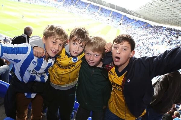 Brighton & Hove Albion Away Days 2013-14: Reading - Seafront Fans