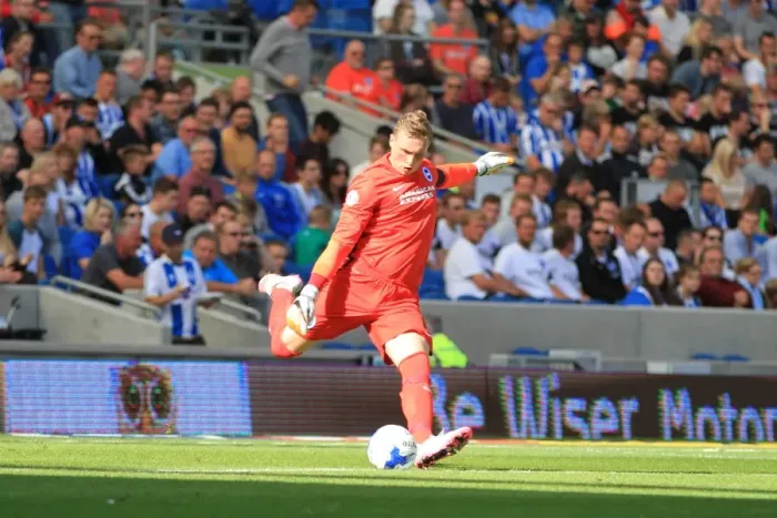 Framed Print : Brighton & Hove Albion: David Stockdale Kicks Away in Sky Bet Championship Clash vs. Hull City (12SEP15) Framed Print : Brighton & Hove Albion: David Stockdale Kicks Away in Sky Bet Championship Clash vs. Hull City (12SEP15)