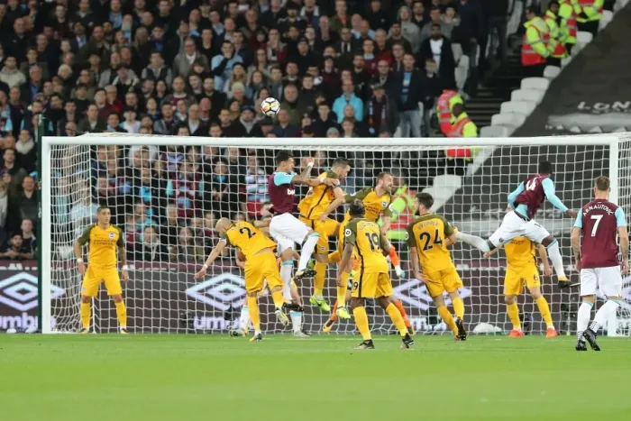 Framed Print : Brighton and Hove Albion Defend Against West Ham United: Premier League Clash at London Stadium (20OCT17) Framed Print : Brighton and Hove Albion Defend Against West Ham United: Premier League Clash at London Stadium (20OCT17)