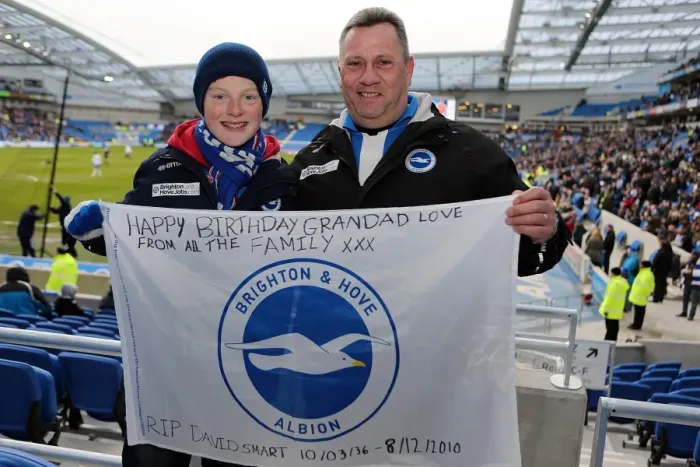 Framed Print : Brighton & Hove Albion: Electric Atmosphere at The Amex (2012-2013) Framed Print : Brighton & Hove Albion: Electric Atmosphere at The Amex (2012-2013)