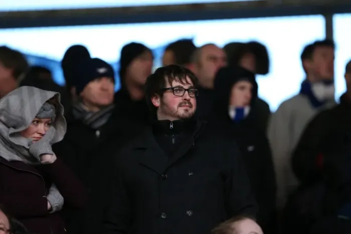 Framed Print : Brighton and Hove Albion Fans in Action at Bloomfield Road (31Jan15)