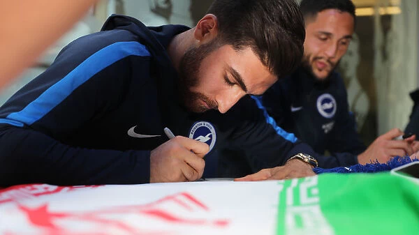 Brighton & Hove Albion FC: 2018 Player Signing Session - Meet and Greet with the Team