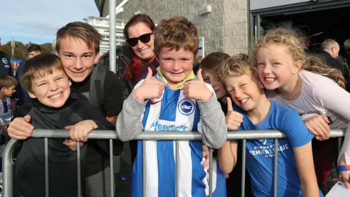Framed Print : Brighton & Hove Albion FC: 2018 Player Signing Event - Autograph Session with the Team Framed Print : Brighton & Hove Albion FC: 2018 Player Signing Event - Autograph Session with the Team
