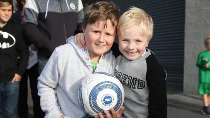 Framed Print : Brighton & Hove Albion FC: 2018 Player Signing Session - Meet and Greet with the Team Framed Print : Brighton & Hove Albion FC: 2018 Player Signing Session - Meet and Greet with the Team