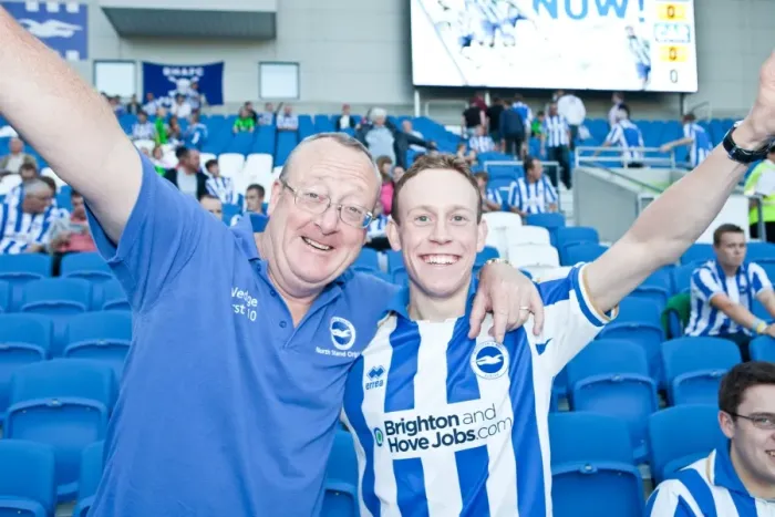 Framed Print : Brighton & Hove Albion FC: Electric Atmosphere at The Amex (2012-2013) Framed Print : Brighton & Hove Albion FC: Electric Atmosphere at The Amex (2012-2013)