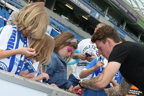 Brighton & Hove Albion FC: Glen Rea Signing Autographs at Young Seagulls Open Training Session (July 2015)
