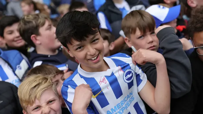 Framed Print : Brighton & Hove Albion FC: Open Training at American Express Community Stadium (11APR23) Framed Print : Brighton & Hove Albion FC: Open Training at American Express Community Stadium (11APR23)