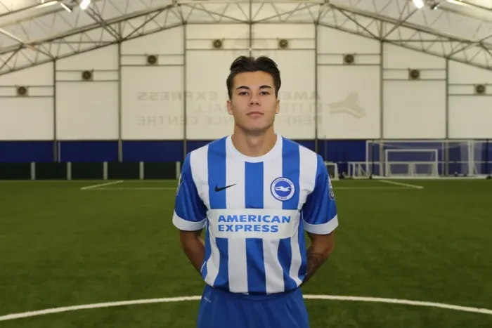 Framed Print : Brighton & Hove Albion FC U21 Team: 2015-16 Academy Year Portraits Framed Print : Brighton & Hove Albion FC U21 Team: 2015-16 Academy Year Portraits