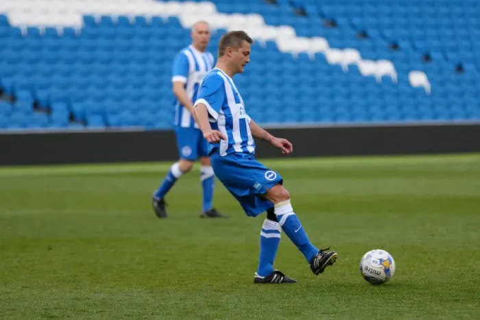 Framed Print : Brighton & Hove Albion: Play on the Pitch - AEX Community Stadium, 30 April 2015 (EVE) Framed Print : Brighton & Hove Albion: Play on the Pitch - AEX Community Stadium, 30 April 2015 (EVE)
