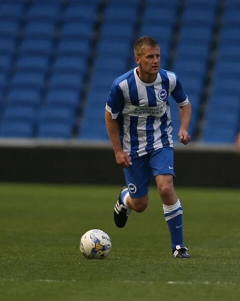 Brighton & Hove Albion: Play on the Pitch at American Express Community Stadium (06-04-2015)