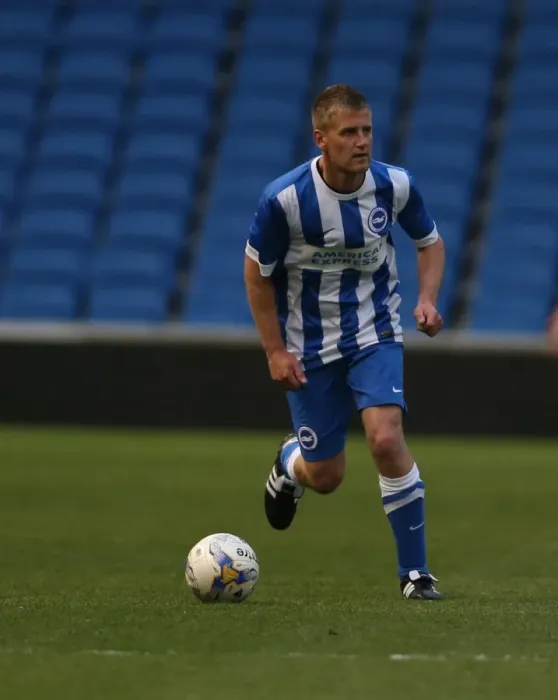 Framed Print : Brighton & Hove Albion: Play on the Pitch at American Express Community Stadium (06-04-2015) Framed Print : Brighton & Hove Albion: Play on the Pitch at American Express Community Stadium (06-04-2015)