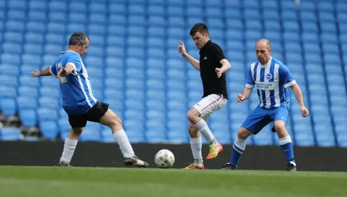 Framed Print : Brighton & Hove Albion: Play on the Pitch - American Express Community Stadium (April 28, 2015)