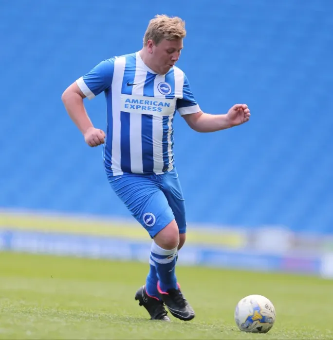 Framed Print : Brighton & Hove Albion: Play on the Pitch - American Express Community Stadium (April 28, 2015)