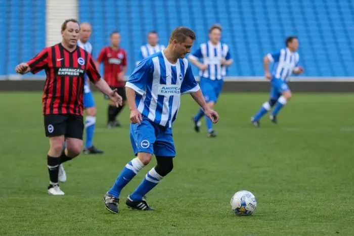 Framed Print : Brighton & Hove Albion: Play on the Pitch - APRIL 30, 2015 (EVE) Framed Print : Brighton & Hove Albion: Play on the Pitch - APRIL 30, 2015 (EVE)