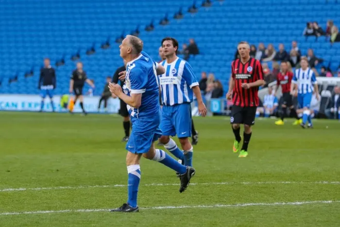 Framed Print : Brighton & Hove Albion: Play on the Pitch - A Exciting Moment from the 30 April 2015 (EVE) Match Framed Print : Brighton & Hove Albion: Play on the Pitch - A Exciting Moment from the 30 April 2015 (EVE) Match