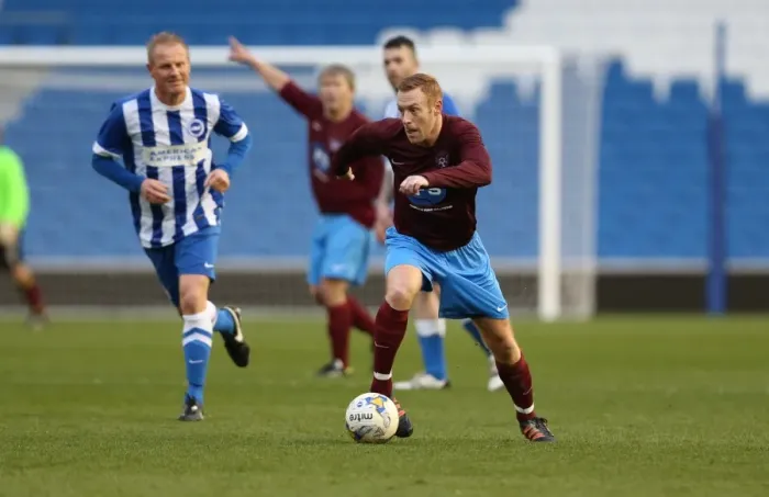 Framed Print : Brighton & Hove Albion: A Play on the Pitch Moment - 29 April 2015 (EVE) Framed Print : Brighton & Hove Albion: A Play on the Pitch Moment - 29 April 2015 (EVE)