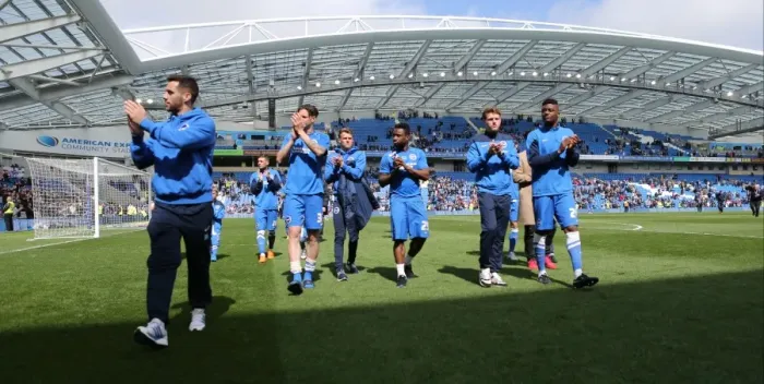 Framed Print : Brighton and Hove Albion Players Receive Lap of Appreciation after Championship Victory over Watford (25APR15)