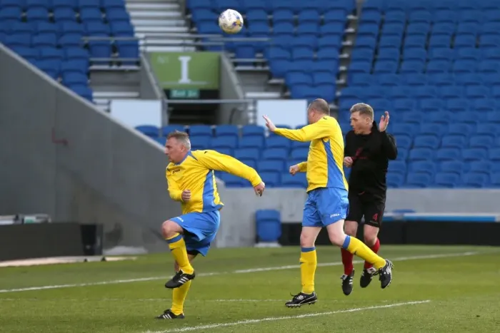 Framed Print : Brighton & Hove Albion: Playing on the Pitch (April 28, 2015) Framed Print : Brighton & Hove Albion: Playing on the Pitch (April 28, 2015)