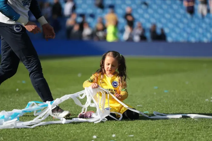 Framed Print : Brighton & Hove Albion: Premier League Survival Celebrated with Emotional Lap of Appreciation (12 May 2019) Framed Print : Brighton & Hove Albion: Premier League Survival Celebrated with Emotional Lap of Appreciation (12 May 2019)