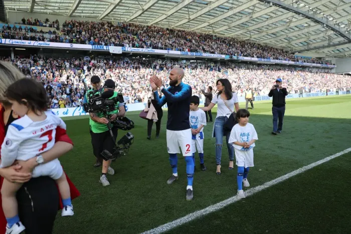 Framed Print : Brighton and Hove Albion: Premier League Survival Celebrated with Lap of Appreciation (vs Manchester City, 12 May 2019) Framed Print : Brighton and Hove Albion: Premier League Survival Celebrated with Lap of Appreciation (vs Manchester City, 12 May 2019)