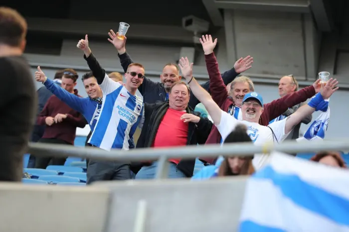 Framed Print : Brighton & Hove Albion: Premier League Survival Celebration - Players Lap of Appreciation (12 May 2019) Framed Print : Brighton & Hove Albion: Premier League Survival Celebration - Players Lap of Appreciation (12 May 2019)