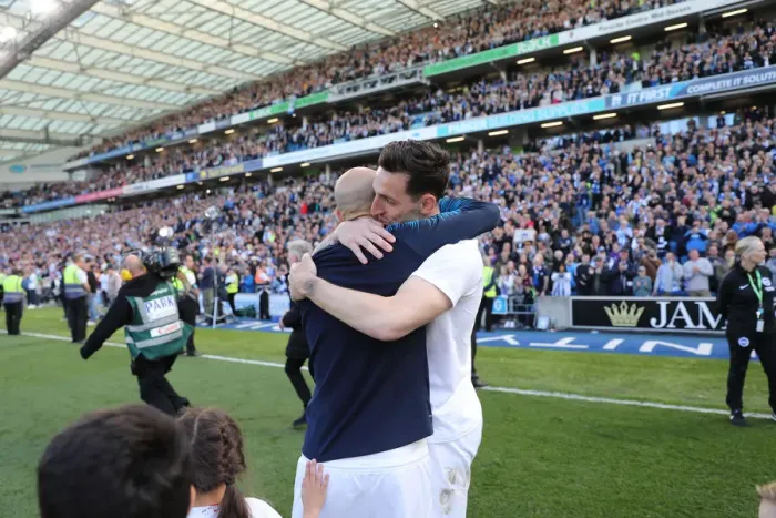Framed Print : Brighton and Hove Albion: Premier League Survival Celebration - Players Lap of Appreciation (May 2019)