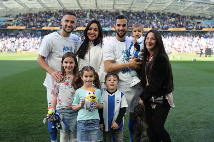 Framed Print : Brighton and Hove Albion: Premier League Survival Celebration - Players Lap of Appreciation (May 2019)