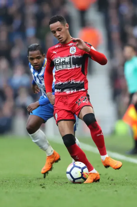 Framed Print : Brighton and Hove Albion vs. Huddersfield Town: Premier League Battle at American Express Community Stadium (07APR18) Framed Print : Brighton and Hove Albion vs. Huddersfield Town: Premier League Battle at American Express Community Stadium (07APR18)
