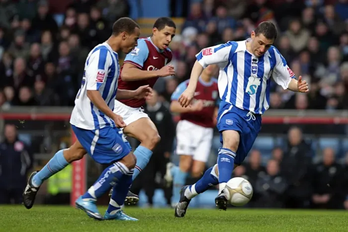 Framed Print : Brighton & Hove Albion vs. Aston Villa (F.A. Cup) - Season 2009-10 Away Game Gallery