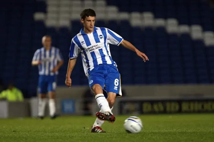 Framed Print : Brighton & Hove Albion vs. Aston Villa - FA Youth Cup, 13-12-2011 Framed Print : Brighton & Hove Albion vs. Aston Villa - FA Youth Cup, 13-12-2011