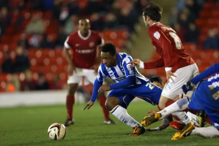 Framed Print : Brighton & Hove Albion vs Barnsley: Away Game - March 12, 2013 (Season 2012-13) Framed Print : Brighton & Hove Albion vs Barnsley: Away Game - March 12, 2013 (Season 2012-13)