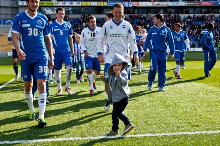 Framed Print : Brighton & Hove Albion vs. Birmingham City (2011-12): A Home Game - 21-04-2012 Framed Print : Brighton & Hove Albion vs. Birmingham City (2011-12): A Home Game - 21-04-2012