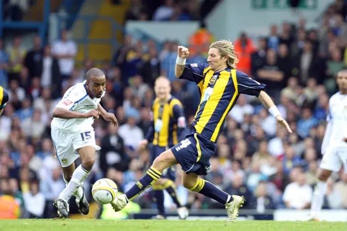 Framed Print : Brighton & Hove Albion vs Leeds United: 2008-09 Away Game Framed Print : Brighton & Hove Albion vs Leeds United: 2008-09 Away Game