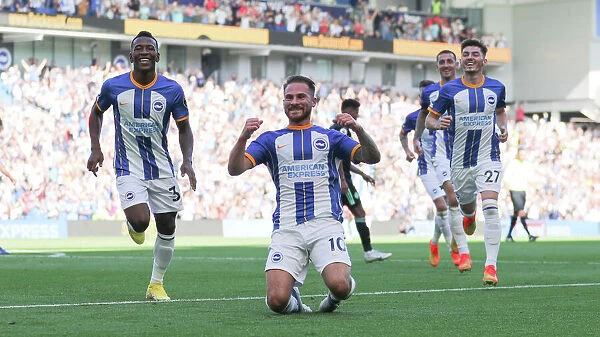 Brighton and Hove Albion vs Leicester City: 2022 / 23 Premier League Battle at American Express Community Stadium