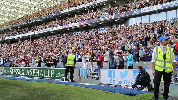 Brighton & Hove Albion vs Leicester City: 2022 / 23 Premier League Battle at American Express Community Stadium