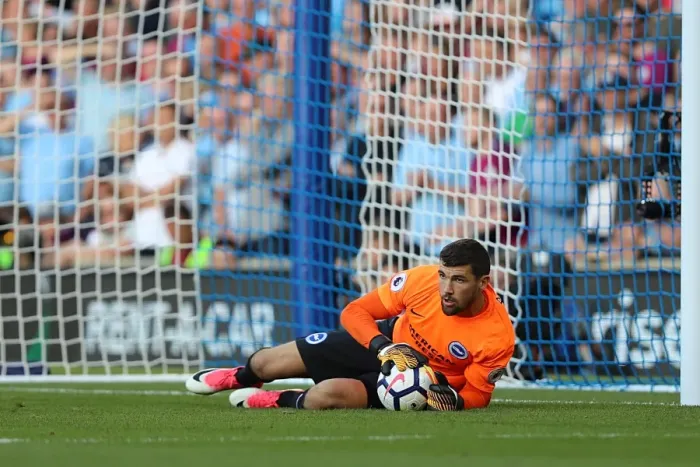 Framed Print : Brighton & Hove Albion vs Manchester City: Mathew Ryan in Action Framed Print : Brighton & Hove Albion vs Manchester City: Mathew Ryan in Action
