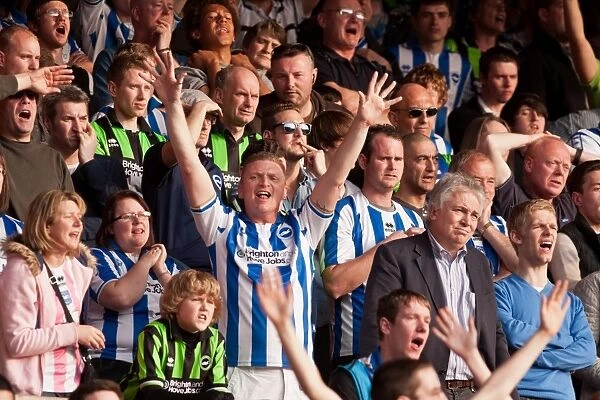 Brighton & Hove Albion vs. Nottingham Forest: 2011-12 Away Game Highlights (Mar. 24)