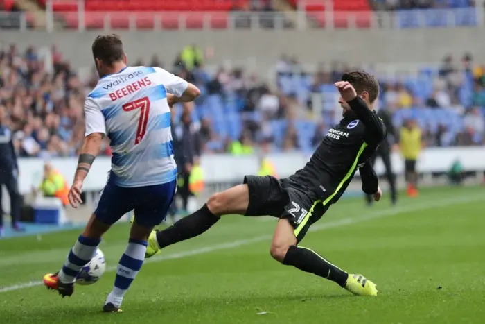 Framed Print : Brighton and Hove Albion vs. Reading: Sky Bet Championship Showdown at Madejski Stadium (2016.08.20)