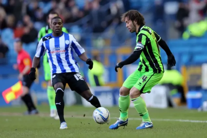 Framed Print : Brighton & Hove Albion vs Sheffield Wednesday: 2012-13 Away Game Framed Print : Brighton & Hove Albion vs Sheffield Wednesday: 2012-13 Away Game