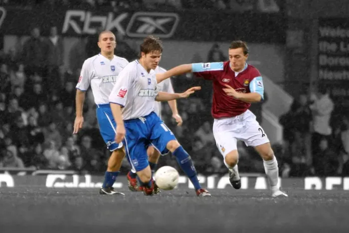 Framed Print : Brighton & Hove Albion vs. West Ham United: FA Cup 3rd Round Clash, 2006-07 Framed Print : Brighton & Hove Albion vs. West Ham United: FA Cup 3rd Round Clash, 2006-07