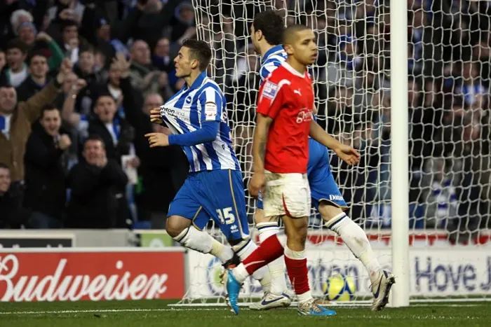 Framed Print : Brighton & Hove Albion vs. Wrexham (F.A. Cup), January 7, 2011 Framed Print : Brighton & Hove Albion vs. Wrexham (F.A. Cup), January 7, 2011