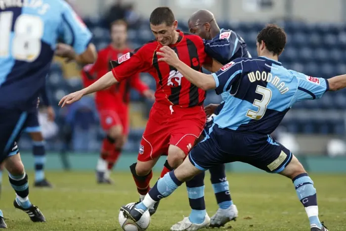 Framed Print : Brighton & Hove Albion vs Wycombe Wanderers (FA Cup, 2009-10): Away Game Framed Print : Brighton & Hove Albion vs Wycombe Wanderers (FA Cup, 2009-10): Away Game