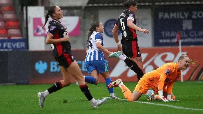Framed Print : Brighton and Hove Albion Women v Southampton Women Subway League Cup 19OCT25
