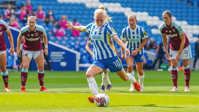 Framed Print : Brighton & Hove Albion Women vs. West Ham United Women: 2021 / 22 WSL Clash at American Express Community Stadium Framed Print : Brighton & Hove Albion Women vs. West Ham United Women: 2021 / 22 WSL Clash at American Express Community Stadium