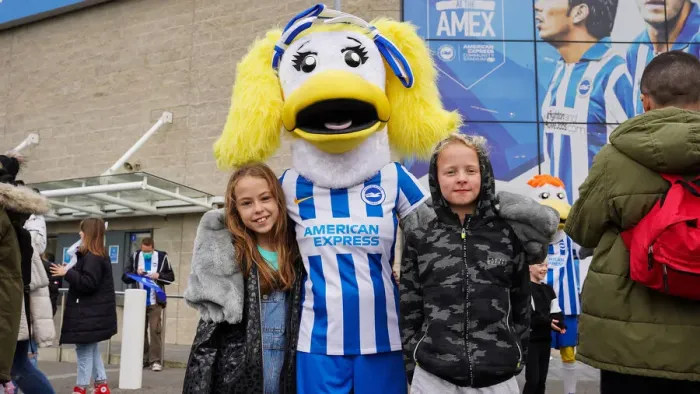 Framed Print : Brighton & Hove Albion Women vs. Leicester City Women: WSL Showdown at American Express Community Stadium (14NOV21)