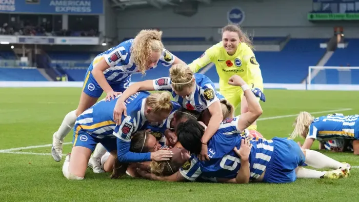 Framed Print : Brighton & Hove Albion Women vs. Leicester City Women: Premier League Clash at American Express Community Stadium (November 14, 2021) Framed Print : Brighton & Hove Albion Women vs. Leicester City Women: Premier League Clash at American Express Community Stadium (November 14, 2021)