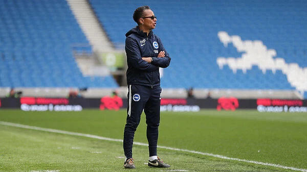 Brighton & Hove Albion Women vs Arsenal Women: WSL Clash at American Express Community Stadium (29APR19) - Intense Action from the Women's Super League Match