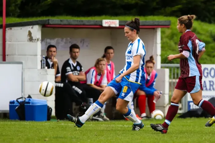 Framed Print : Brighton & Hove Albion Women's Football: 2013-14 Season - Chesham Match Framed Print : Brighton & Hove Albion Women's Football: 2013-14 Season - Chesham Match