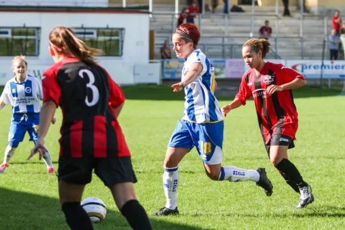 Framed Print : Brighton & Hove Albion Women's Football: 2013-14 Season - Lewes Match